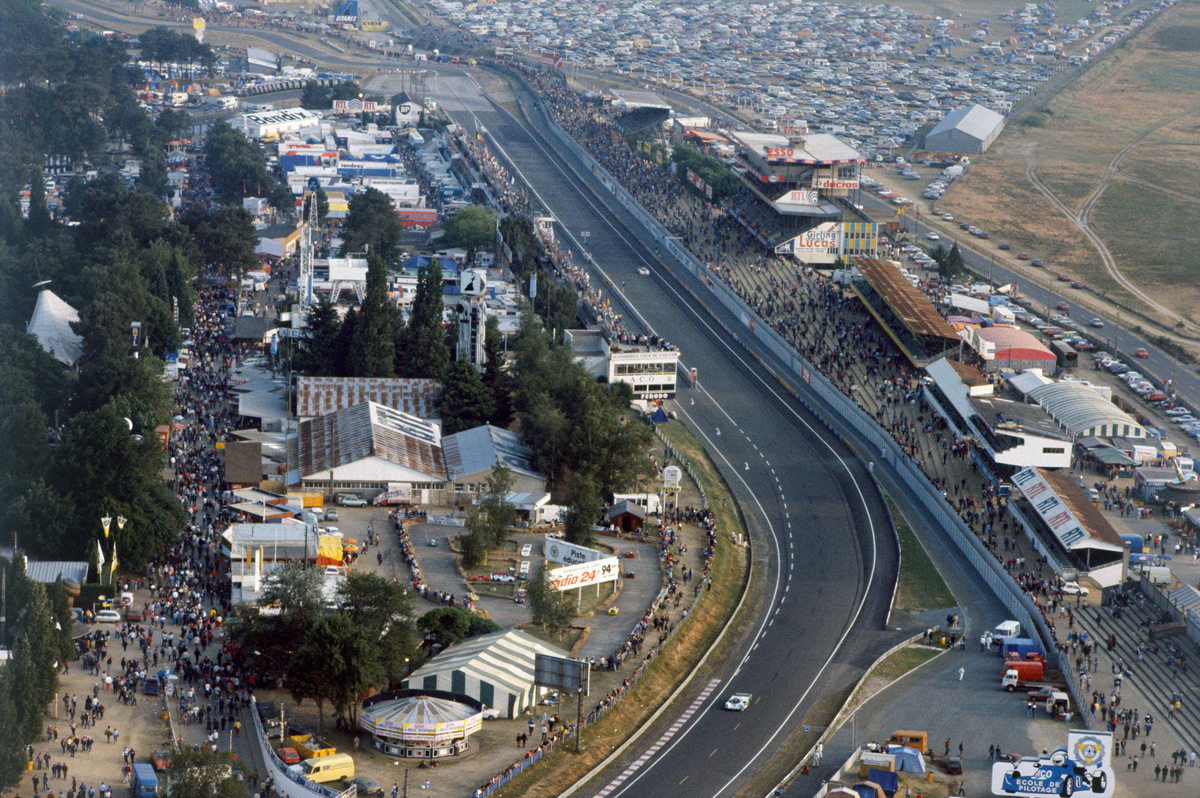 Le Mans camping Motor Sport Magazine